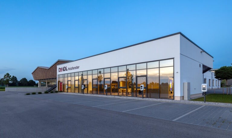 The new building of the Dandl carpentry in upper bavaria